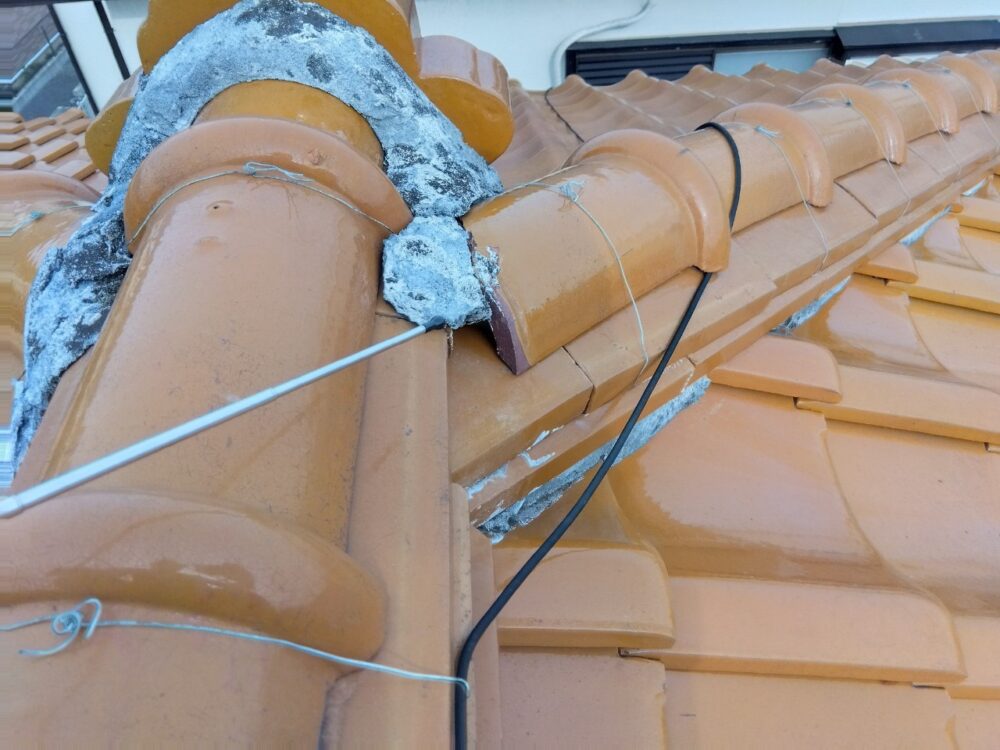 屋根瓦の修理費用